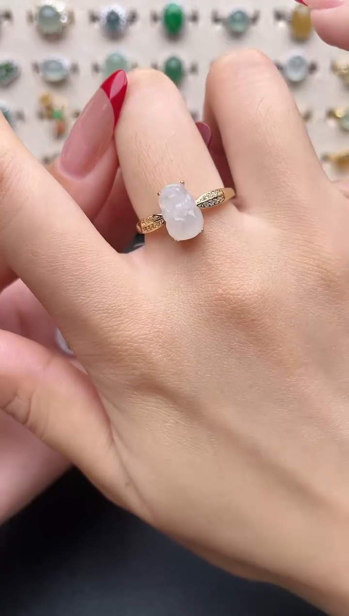 【闪购商品】翡翠戒指银S925镶嵌一物一证一礼盒