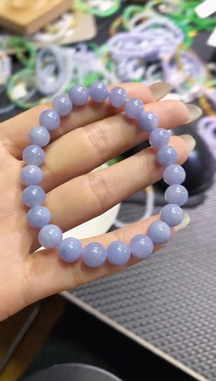 散珠翡翠何***?卡8手串