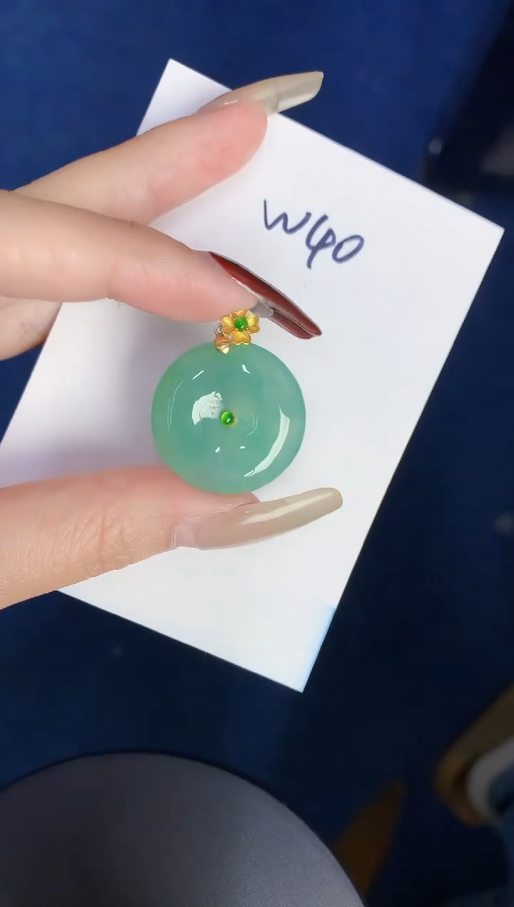 【闪购商品】翡翠颈饰18K金镶嵌0000000000