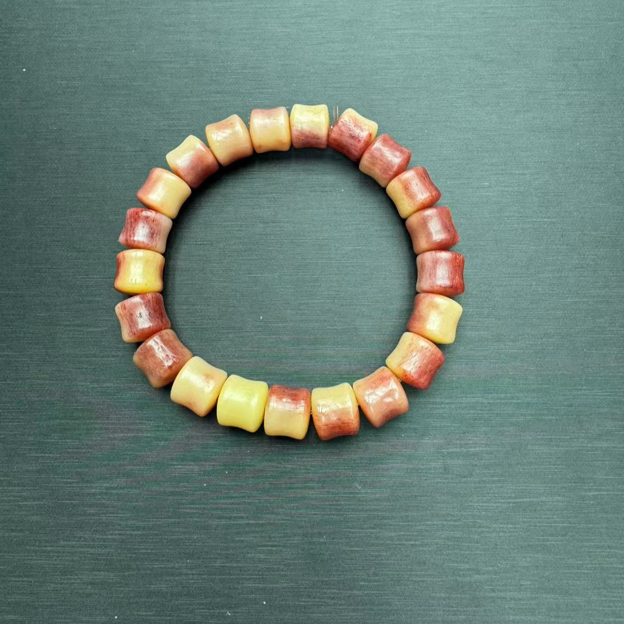 H557时尚精美手串