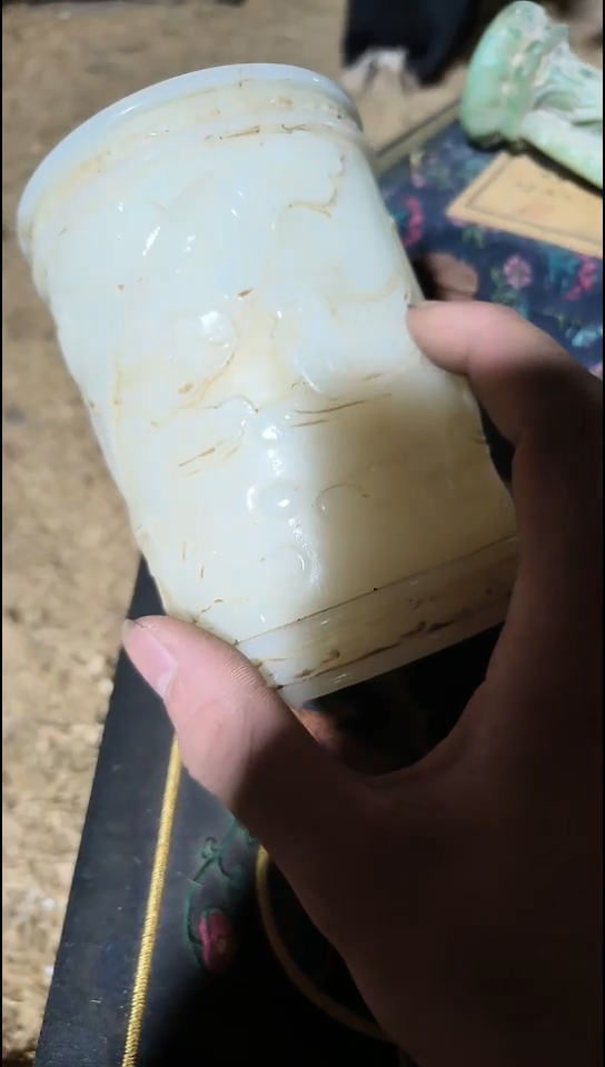 香榧木（1个白色笔筒）