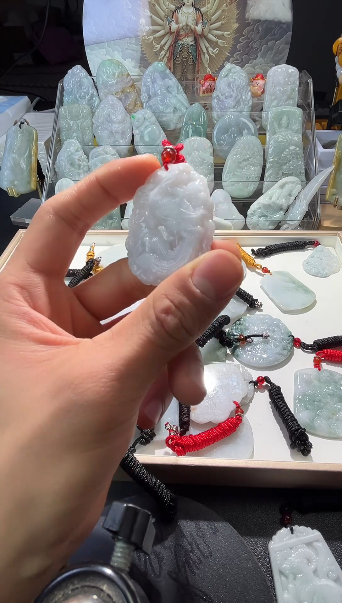颈饰未镶嵌翡翠1