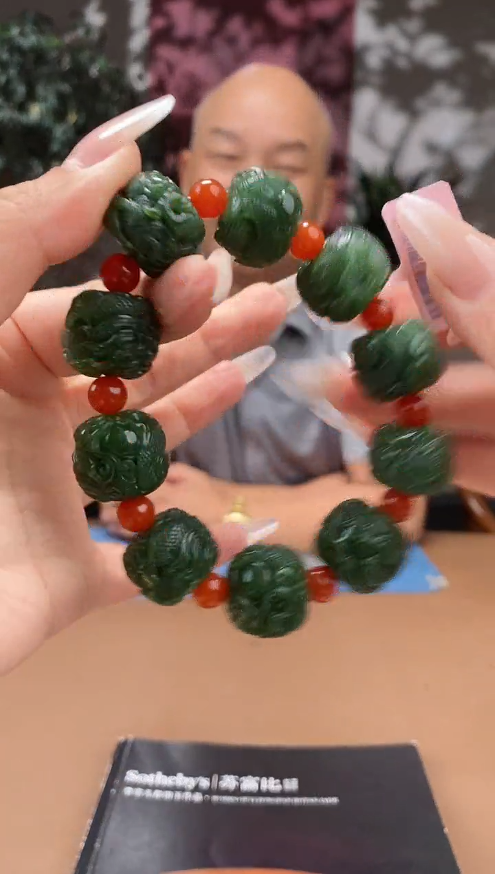 和田玉未镶嵌颈饰A518