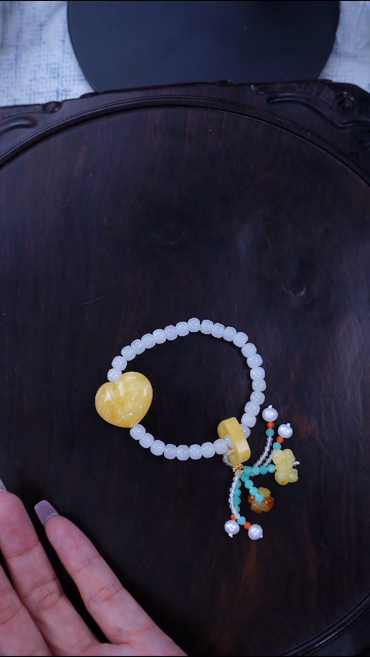 手链琥珀未镶嵌1.4日 多样性发其一