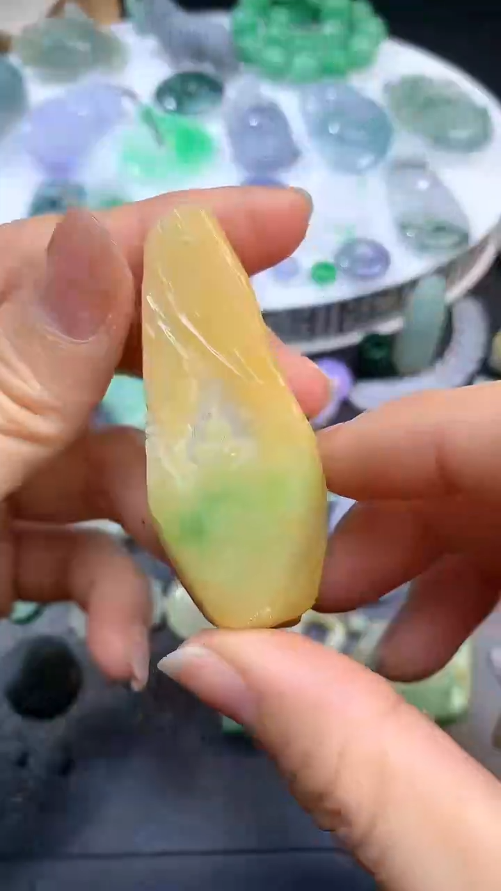 【闪购商品】定制翡翠未镶嵌翡翠