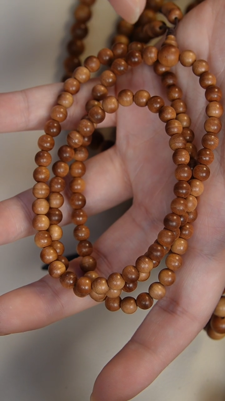 【闪购商品】檀香木手串/手链老山檀香0.6多圈开槽料多样式发其一
