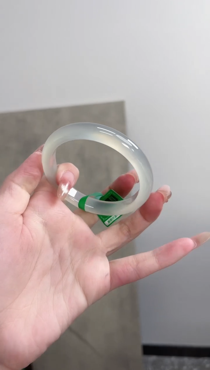 【闪购商品】玛瑙/玉髓手镯未镶嵌57-58圈