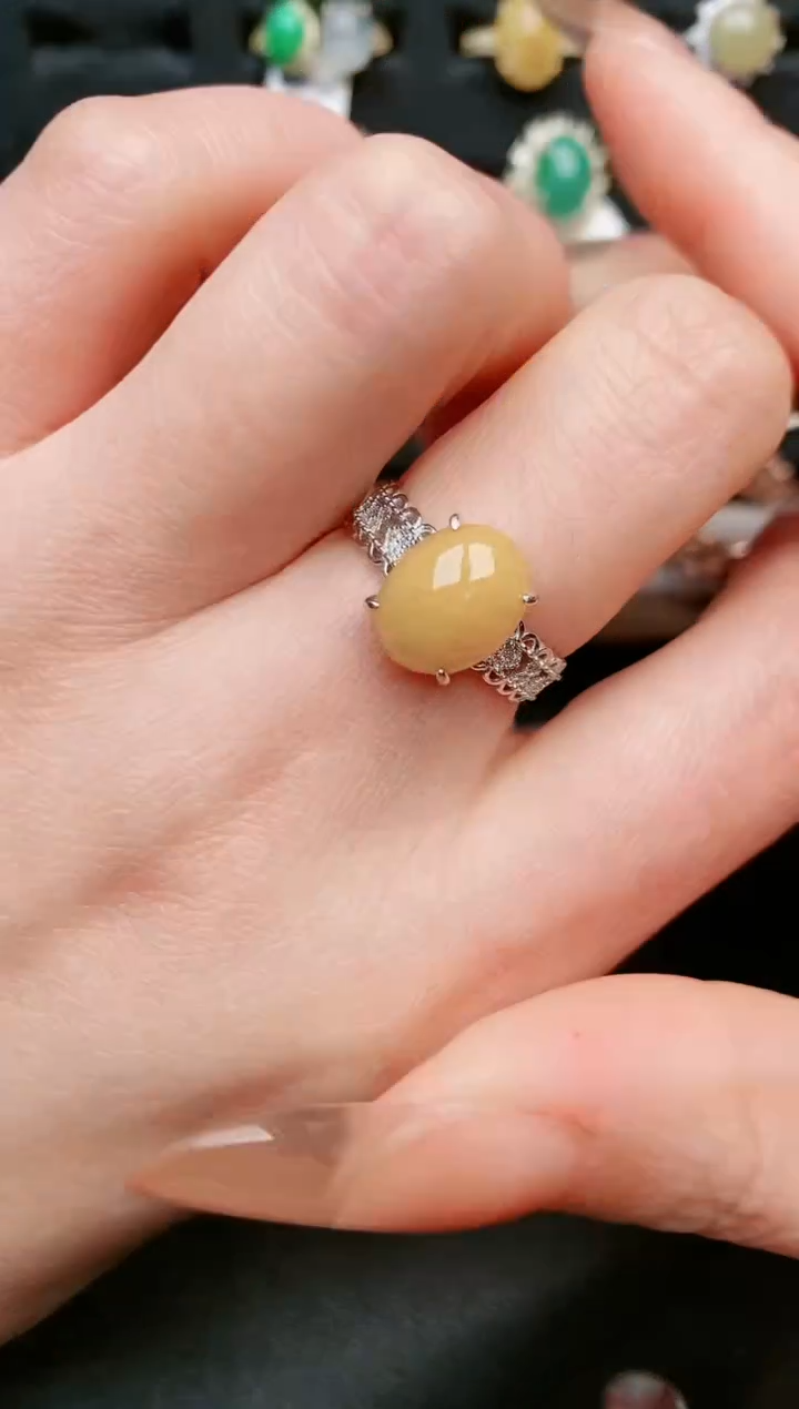 【闪购商品】翡翠戒指银S925镶嵌.....