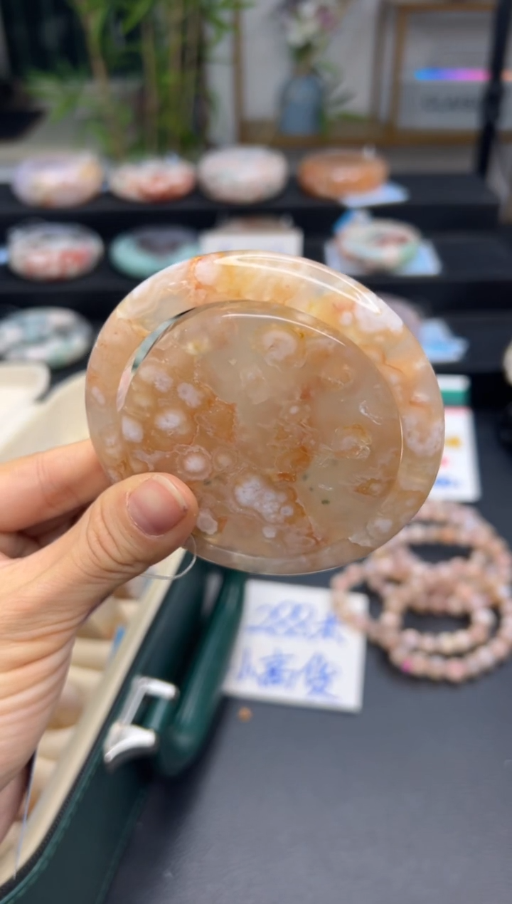 【闪购商品】石英质玉手镯未镶嵌A1409(63圈赠送镯心)