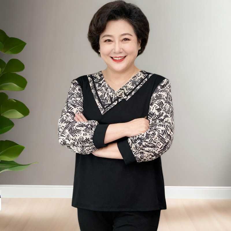 中老年女装印花拼接小衫秋装宽松妈妈装针织面料透气七分袖顺滑袖