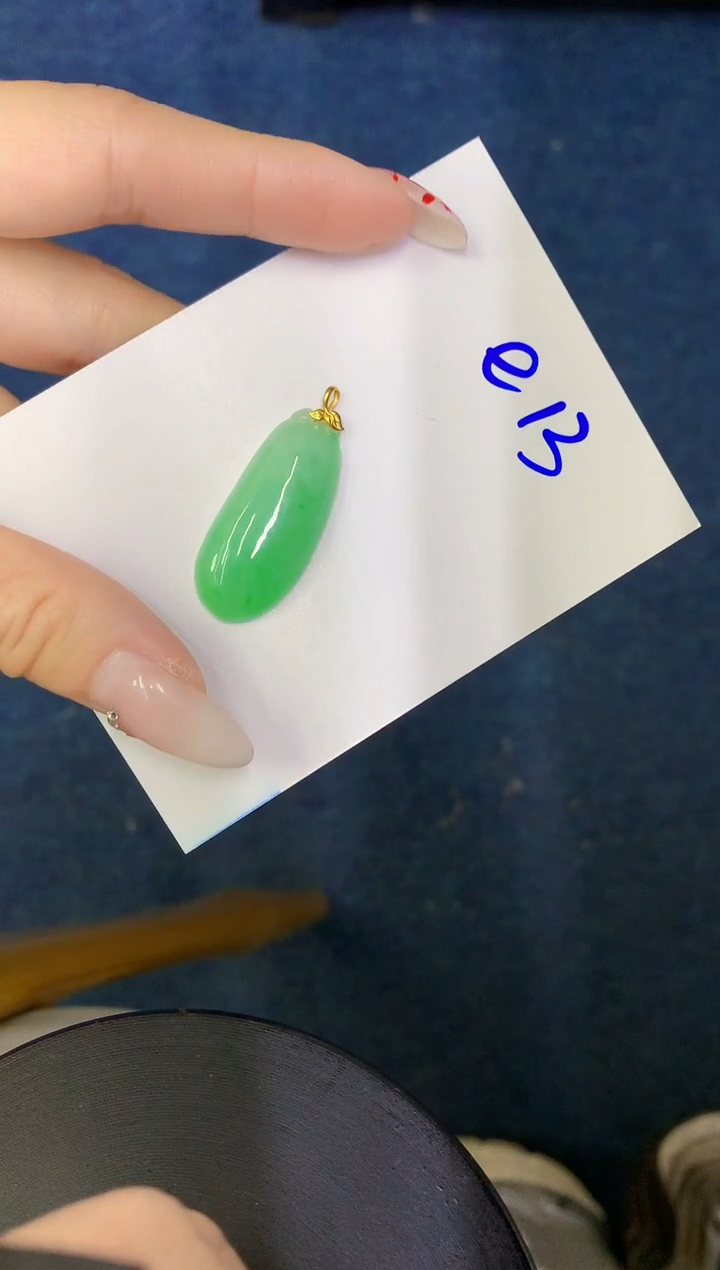 【闪购商品】翡翠颈饰18K金镶嵌00000000000