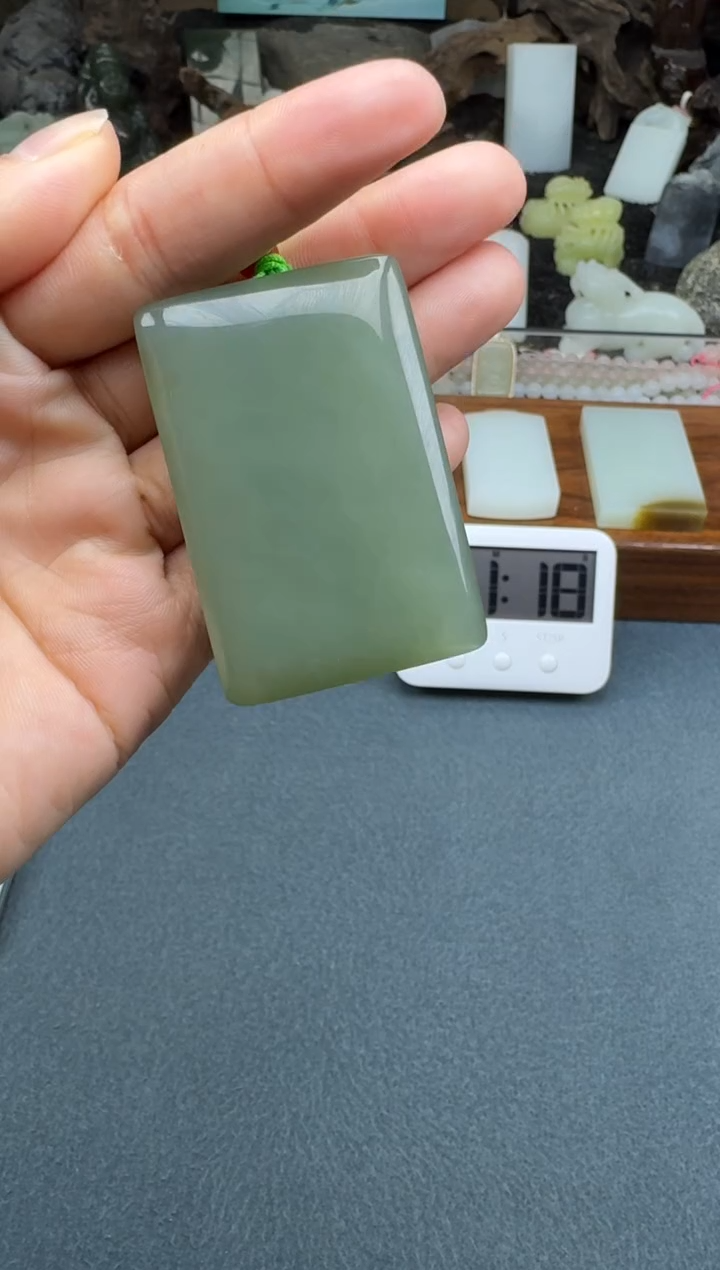 【闪购商品】和田玉颈饰未镶嵌开心