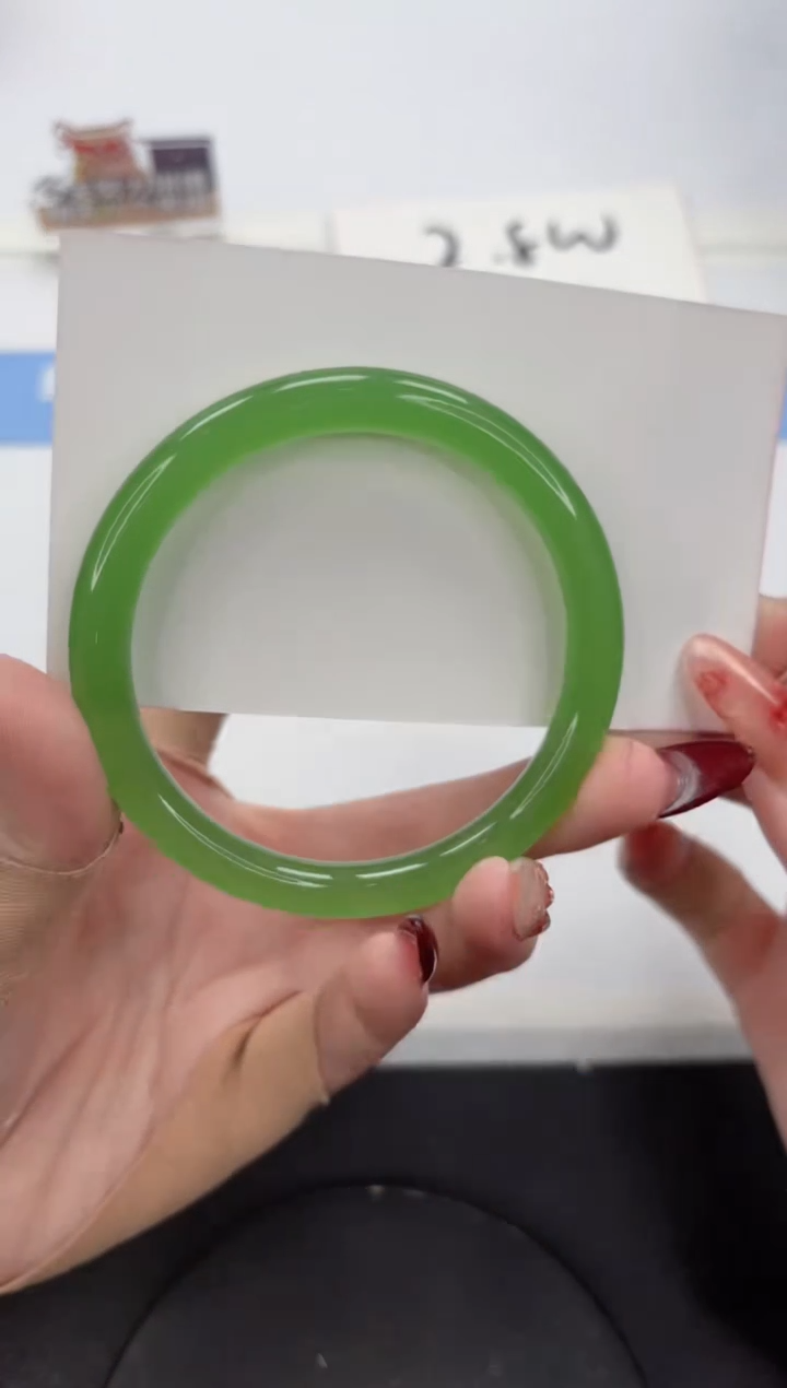 【闪购商品】石英质玉手镯未镶嵌A607-60