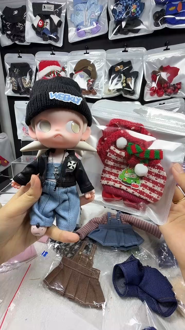 1/8可动人偶娃衣（帽子+皮外套+抹胸+裤子+项链+圣诞套）