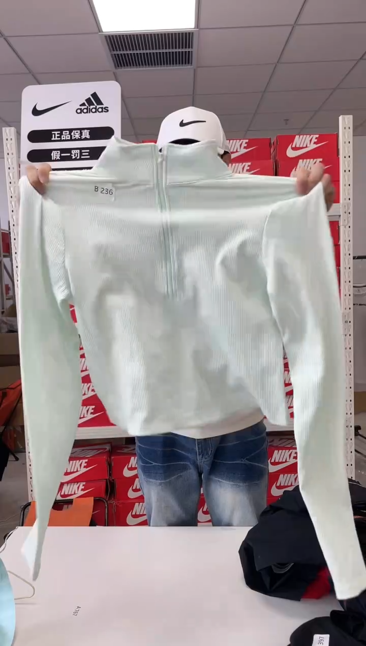 编236码闪购尺码  Nike/耐克卫衣卫裤以直播间过款为主