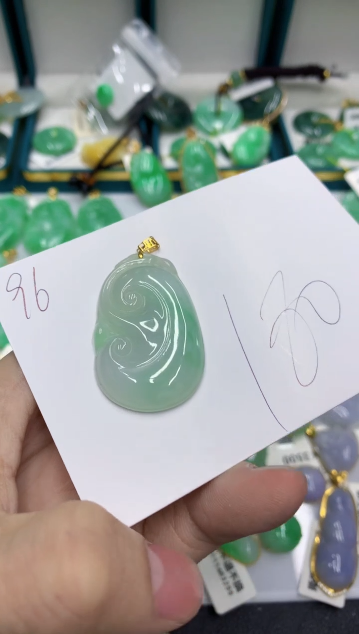 【闪购商品】翡翠颈饰18K金镶嵌号链接11111