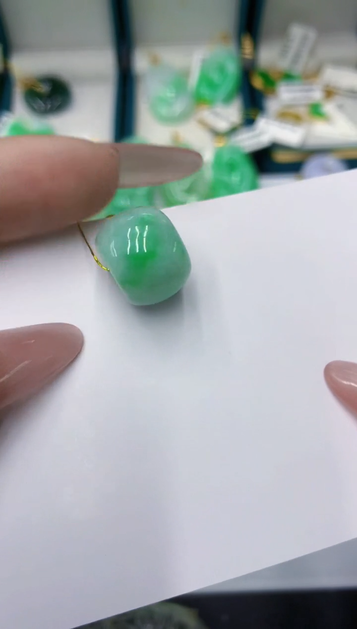 颈饰未镶嵌翡翠111111
