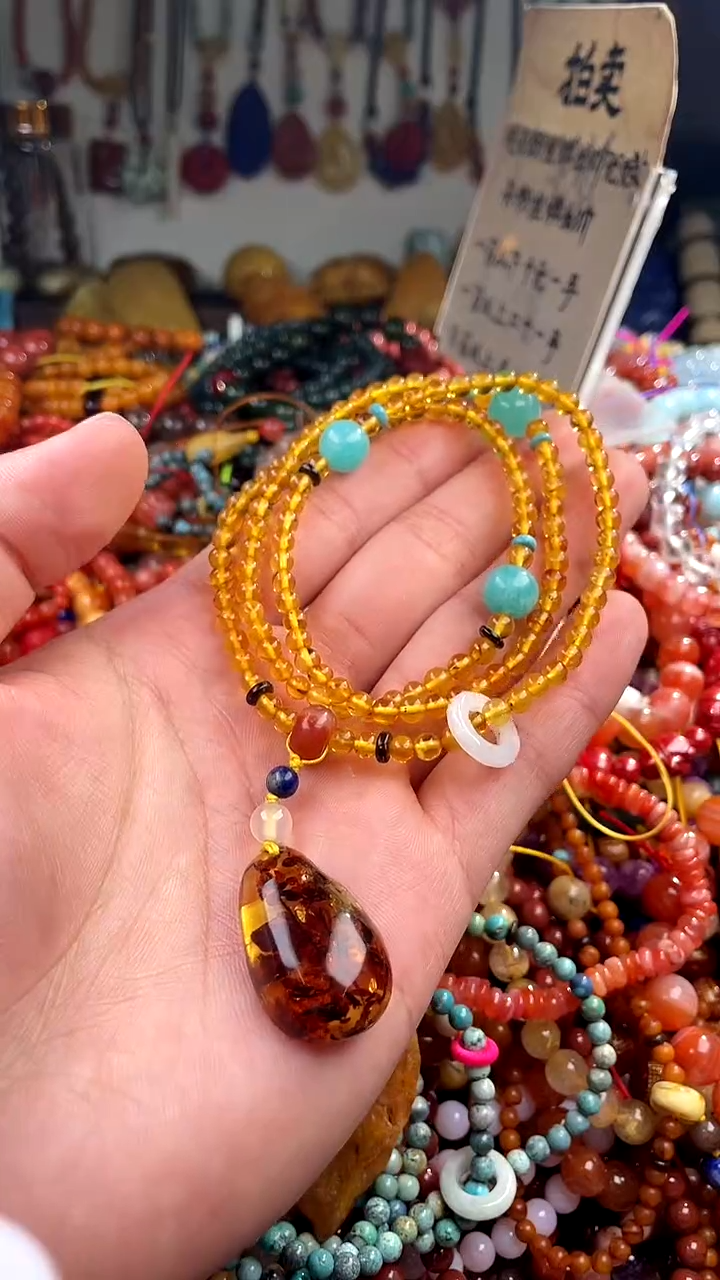 【闪购商品】琥珀裸石未镶嵌(一物一件)135357