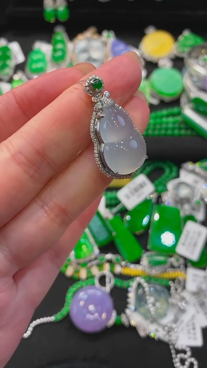 【闪购商品】翡翠耳饰18K金镶嵌吊坠