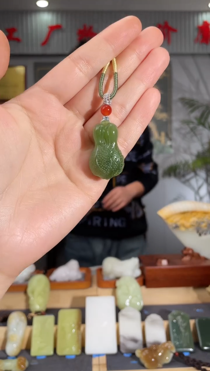 【闪购商品】和田玉颈饰未镶嵌拍一发一 多样性发货