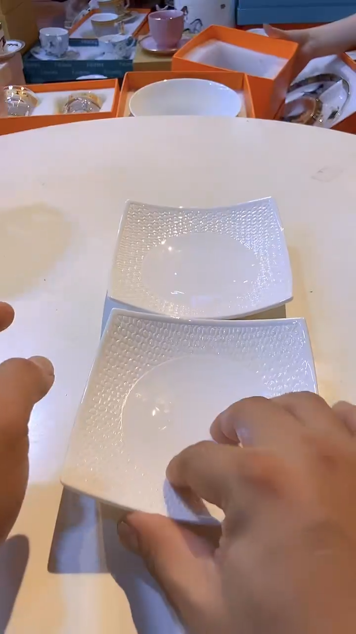 鸿辉家品牌瓷器，京东包邮！