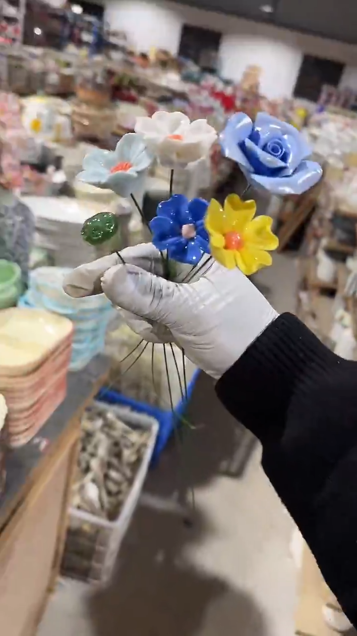 陶瓷6个陶瓷大号不同颜色花朵花色随机微瑕 凑满20元包邮