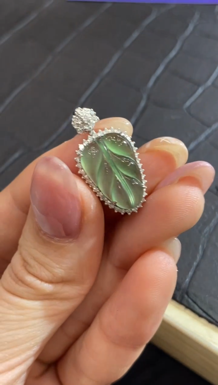 【闪购商品】翡翠颈饰18K金镶嵌收到货48小时鉴赏期（超时不退不换）