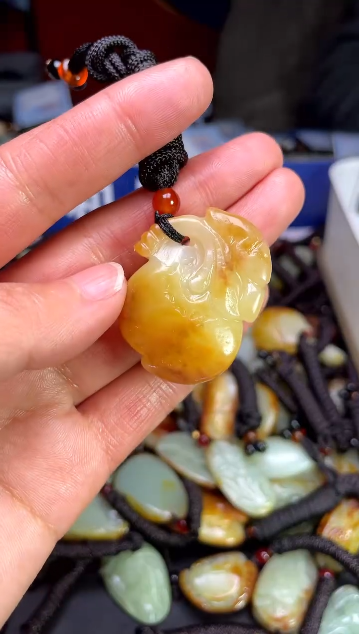 【闪购商品】和田玉颈饰未镶嵌1132