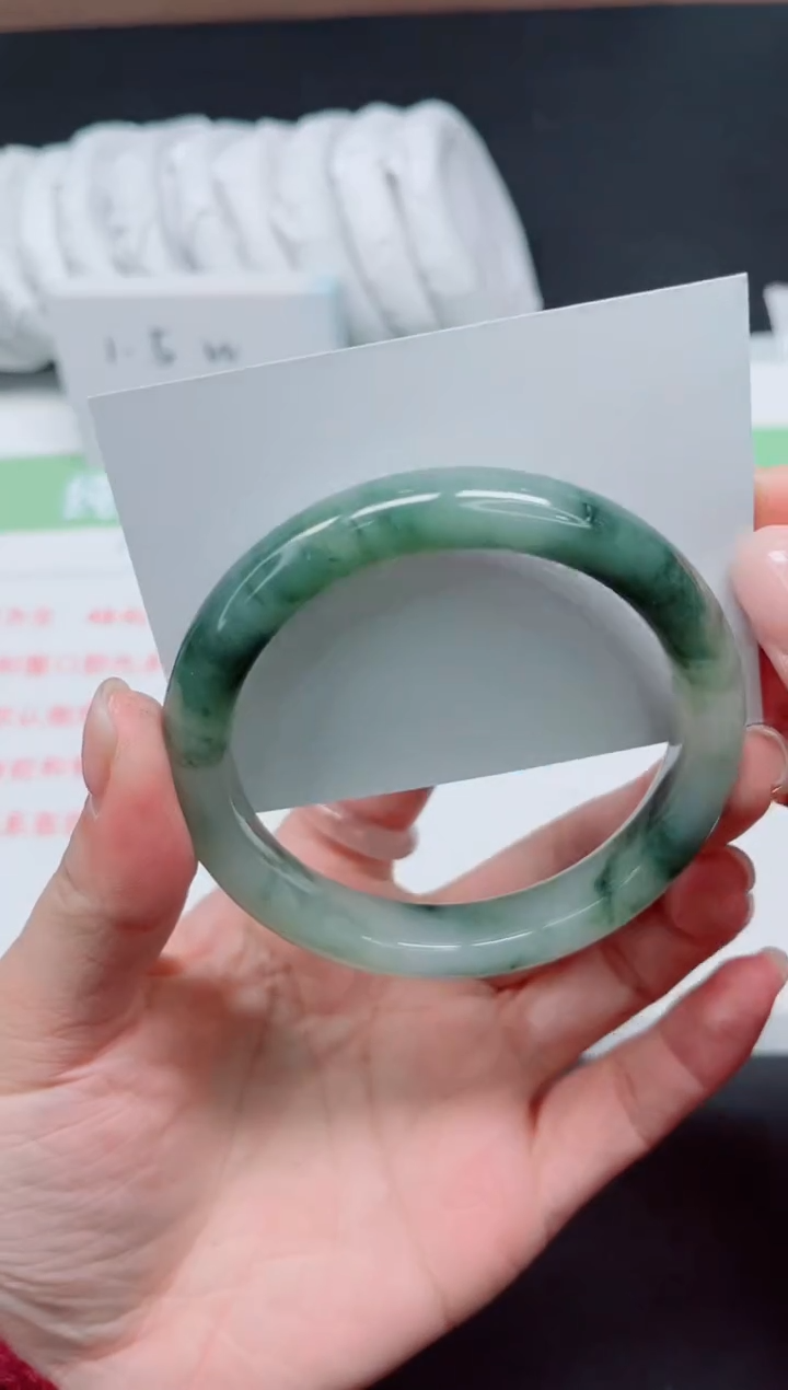 【闪购商品】石英质玉手镯未镶嵌688-58.5