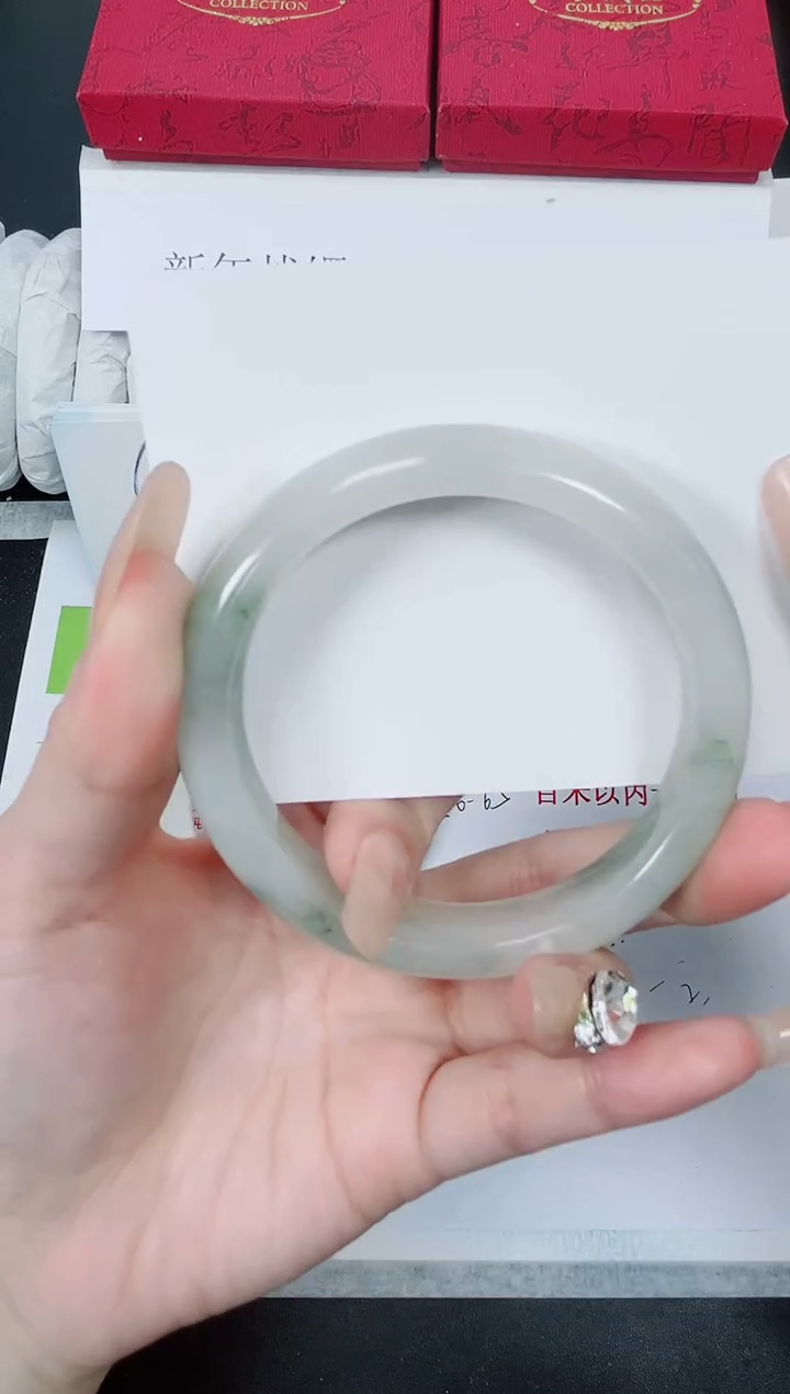 【闪购商品】石英质玉手镯未镶嵌K106-56.3