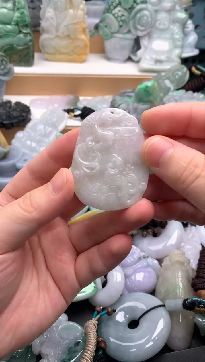 吊坠(不含链)未镶嵌翡翠1