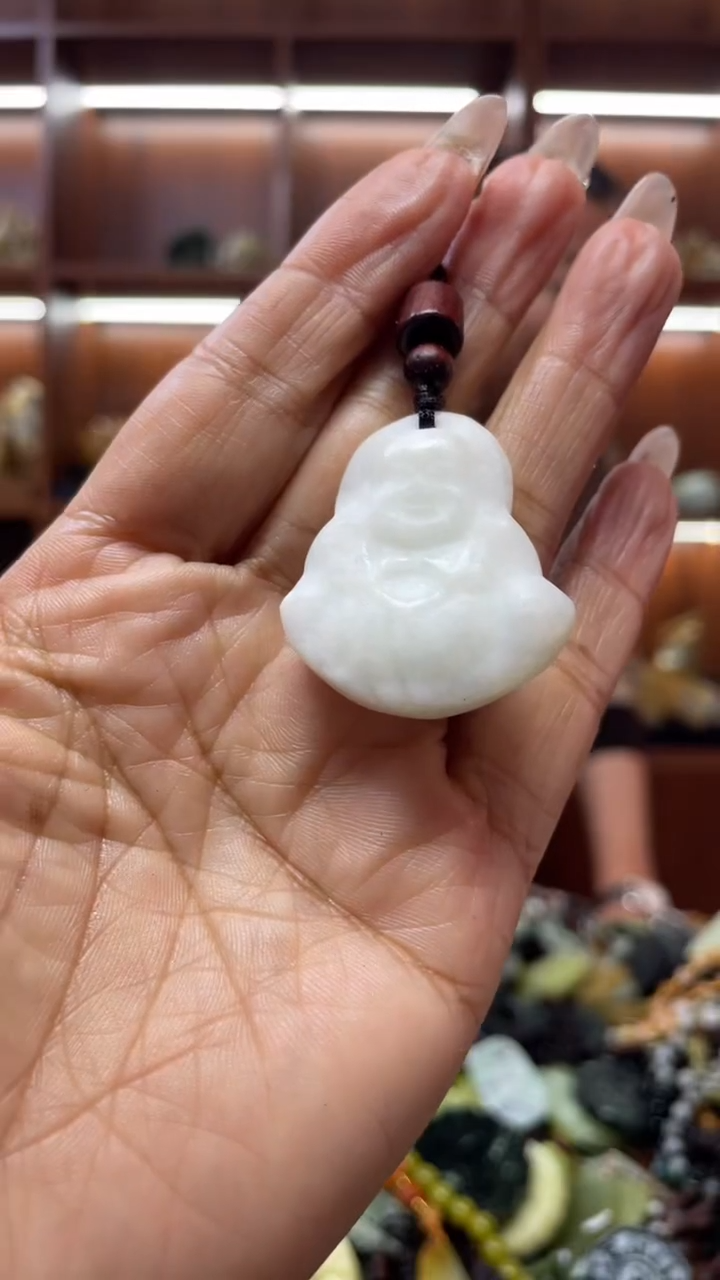 未镶嵌岫玉挂件 