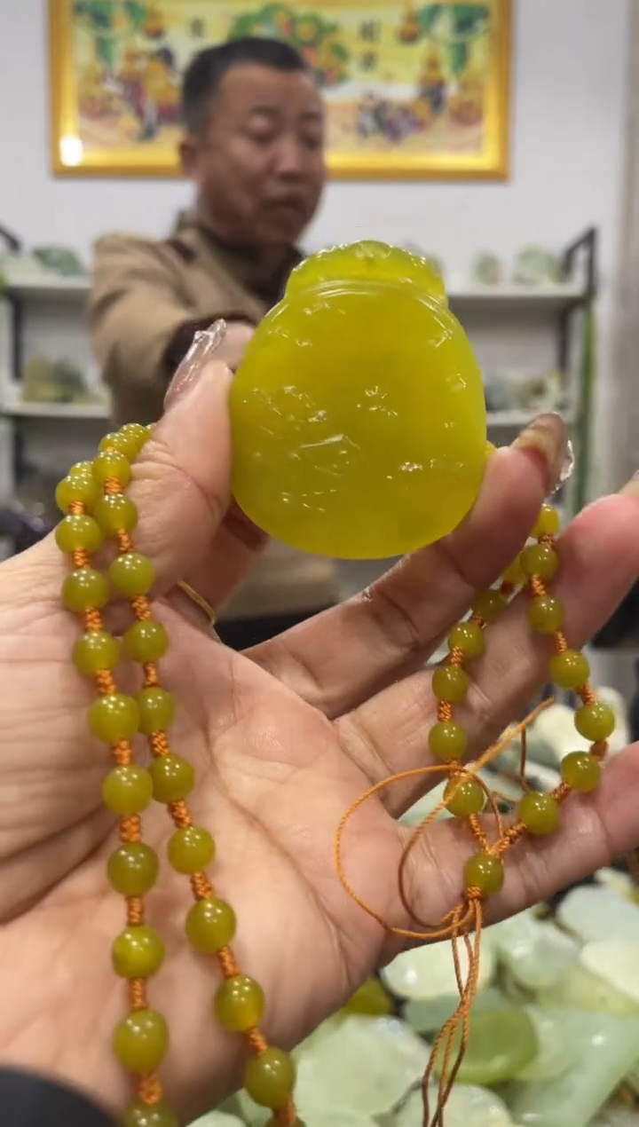 【闪购商品】岫玉吊坠未镶嵌            