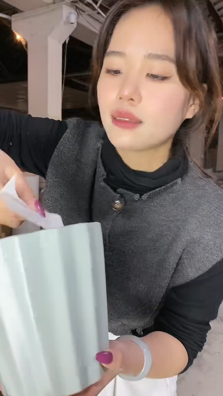 【闪购商品】陶瓷瑕疵  竹笋绿中M