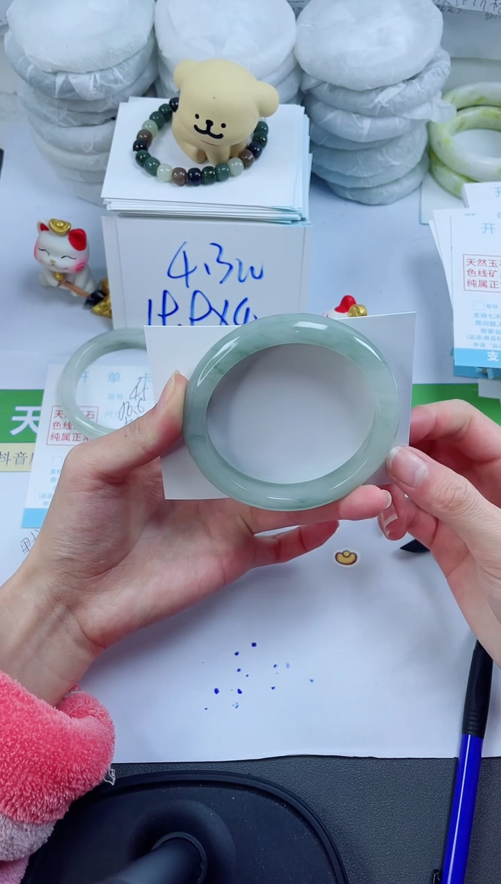 【闪购商品】石英质玉手镯未镶嵌452-61.1