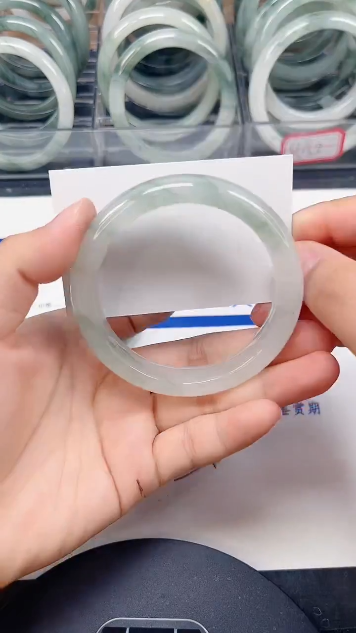 未镶嵌手镯石英质玉234-58/59