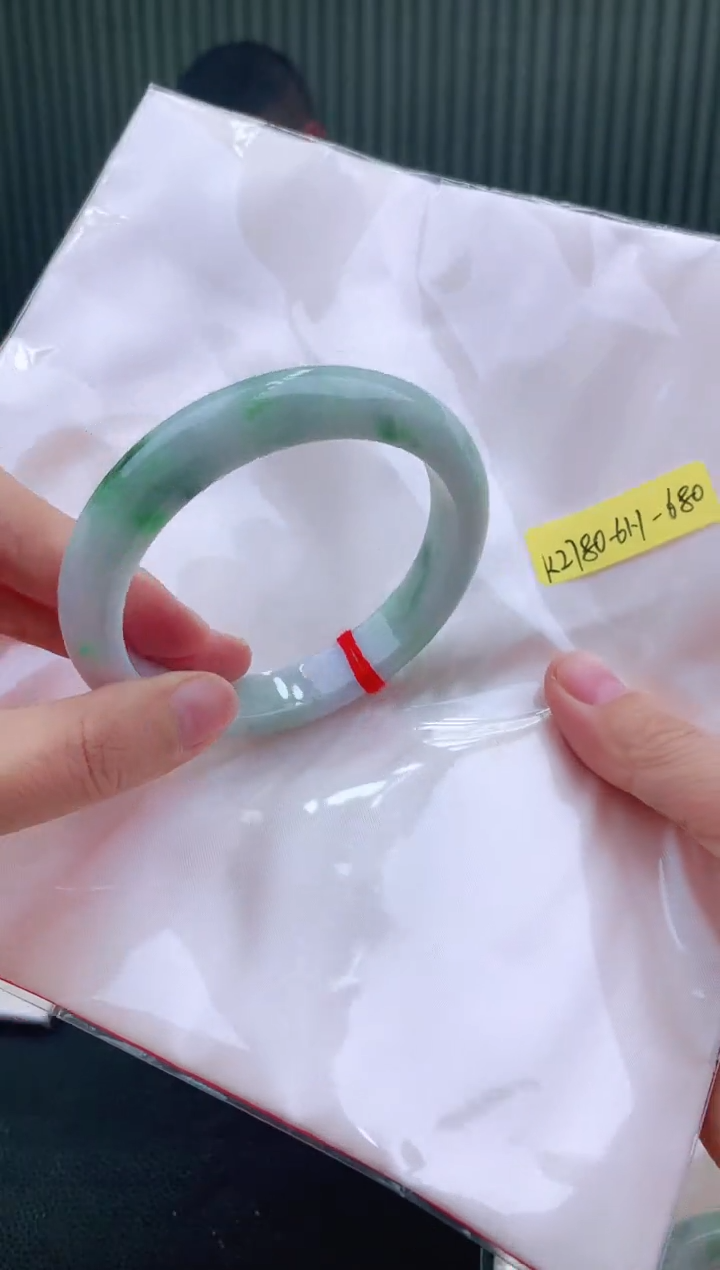 未镶嵌手镯翡翠61