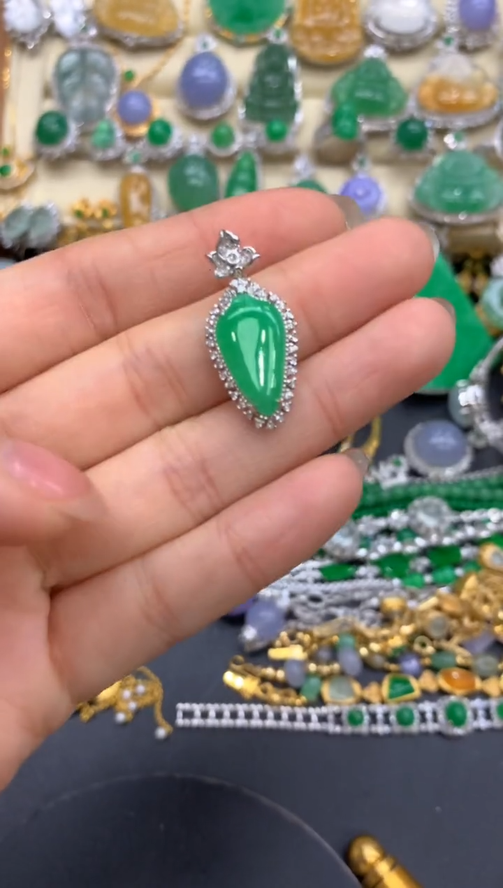 【闪购商品】翡翠颈饰18K金镶嵌334-中国好珍宝