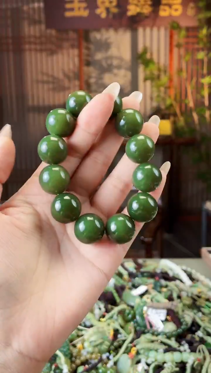 颈饰未镶嵌和田玉多样性发货拍一发一