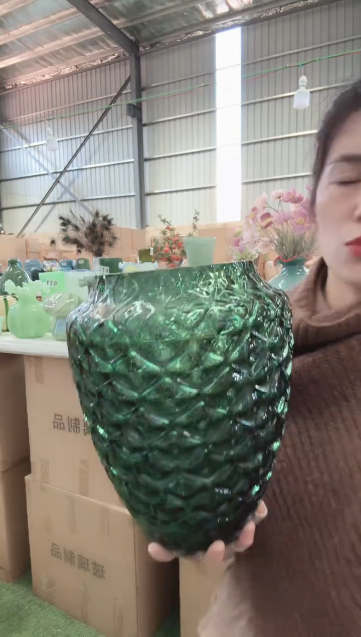 101直播玻璃花瓶