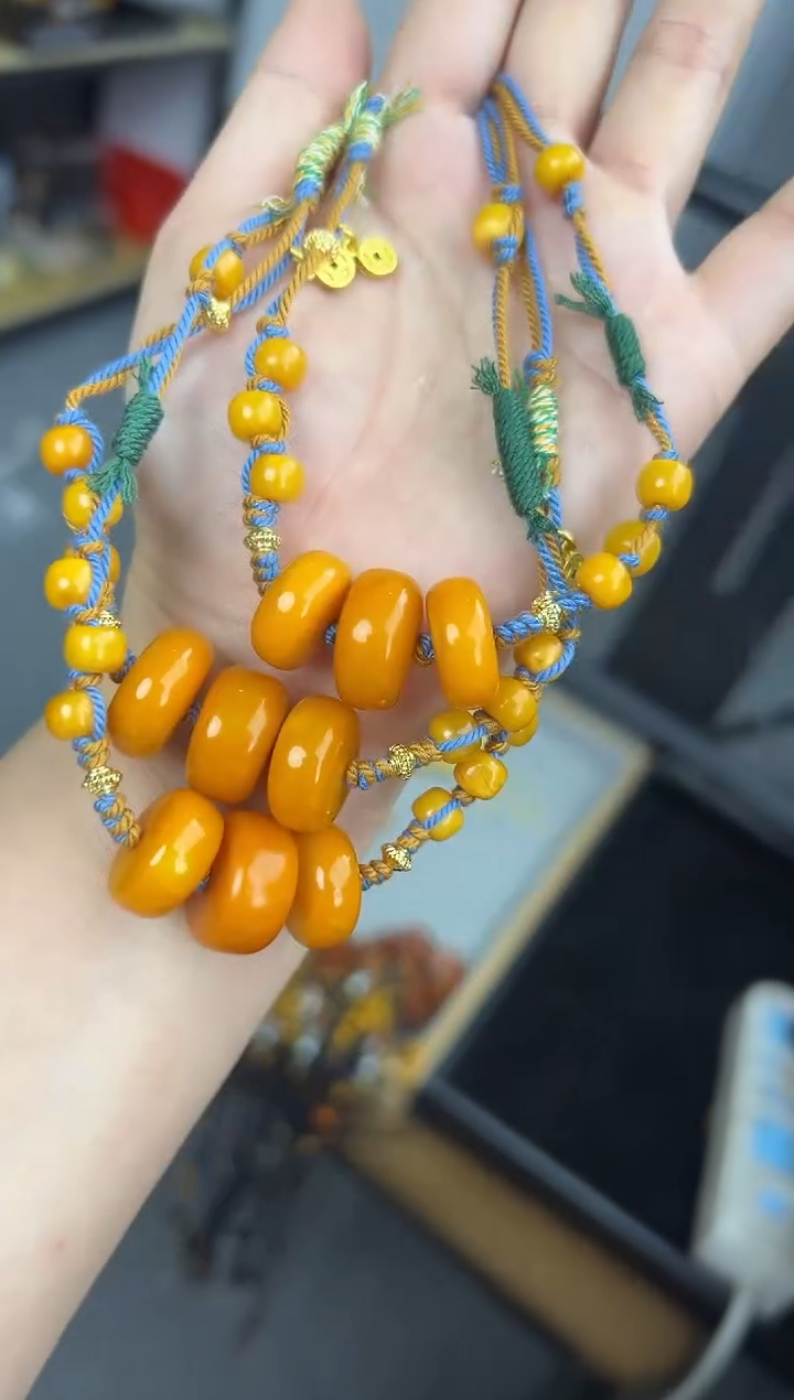 【闪购商品】琥珀裸石未镶嵌蜜蜡锁骨链多样性发一条