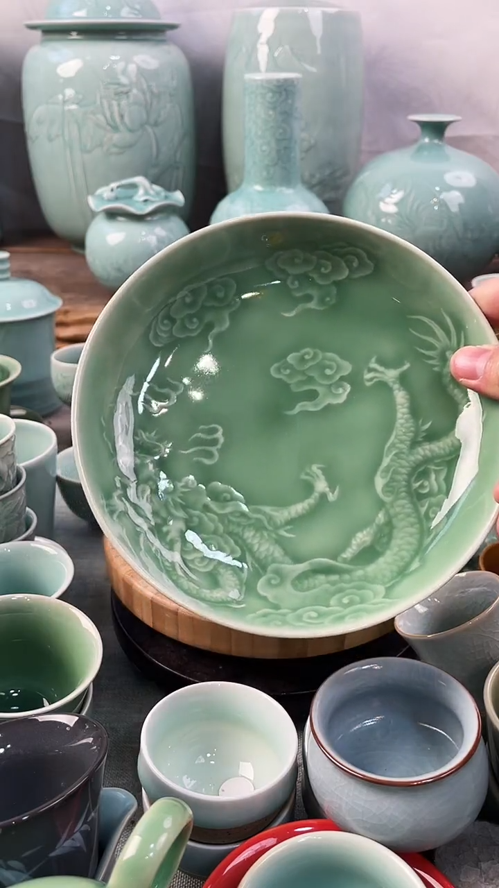 【闪购商品】特价 微瑕 慧仙青瓷 壶承