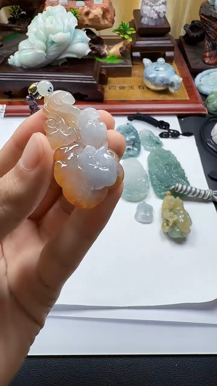 吊坠(不含链)未镶嵌翡翠1