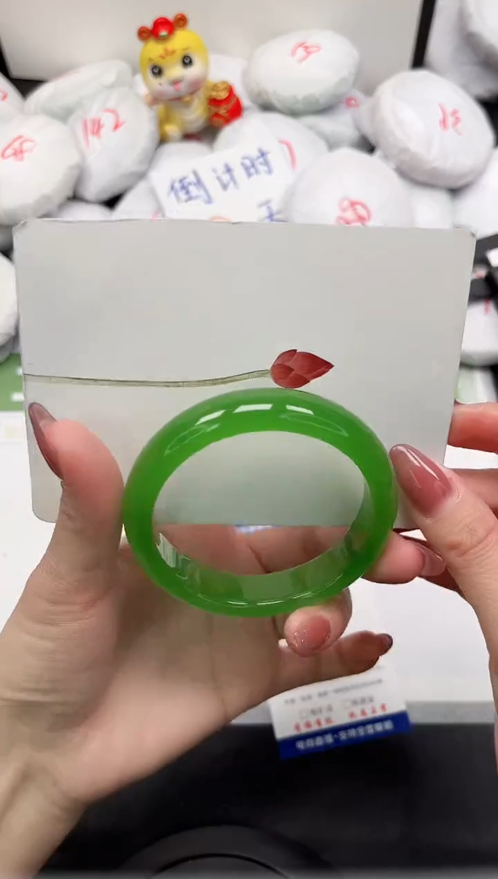 【闪购商品】石英质玉手镯未镶嵌418-58