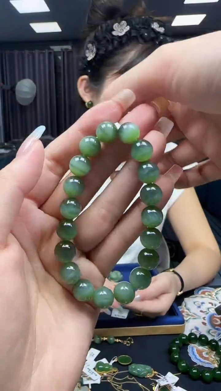 手串未镶嵌和田玉1
