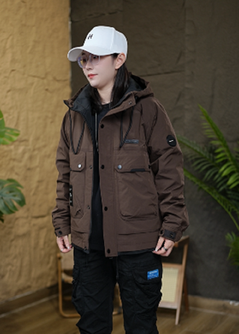 【棉服】棉衣上新款2510-1户外机能风连帽刺绣多口袋棉衣外套