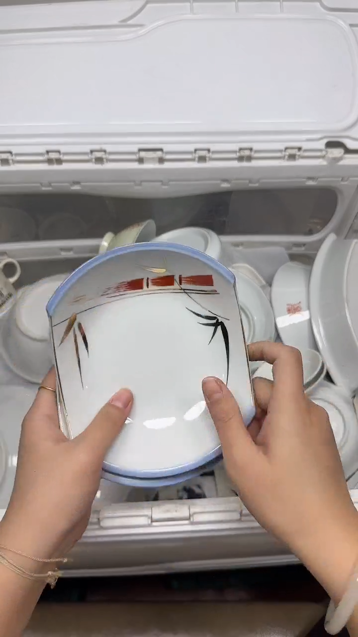 【闪购商品】549回流瓷器默认微瑕，18.8包邮