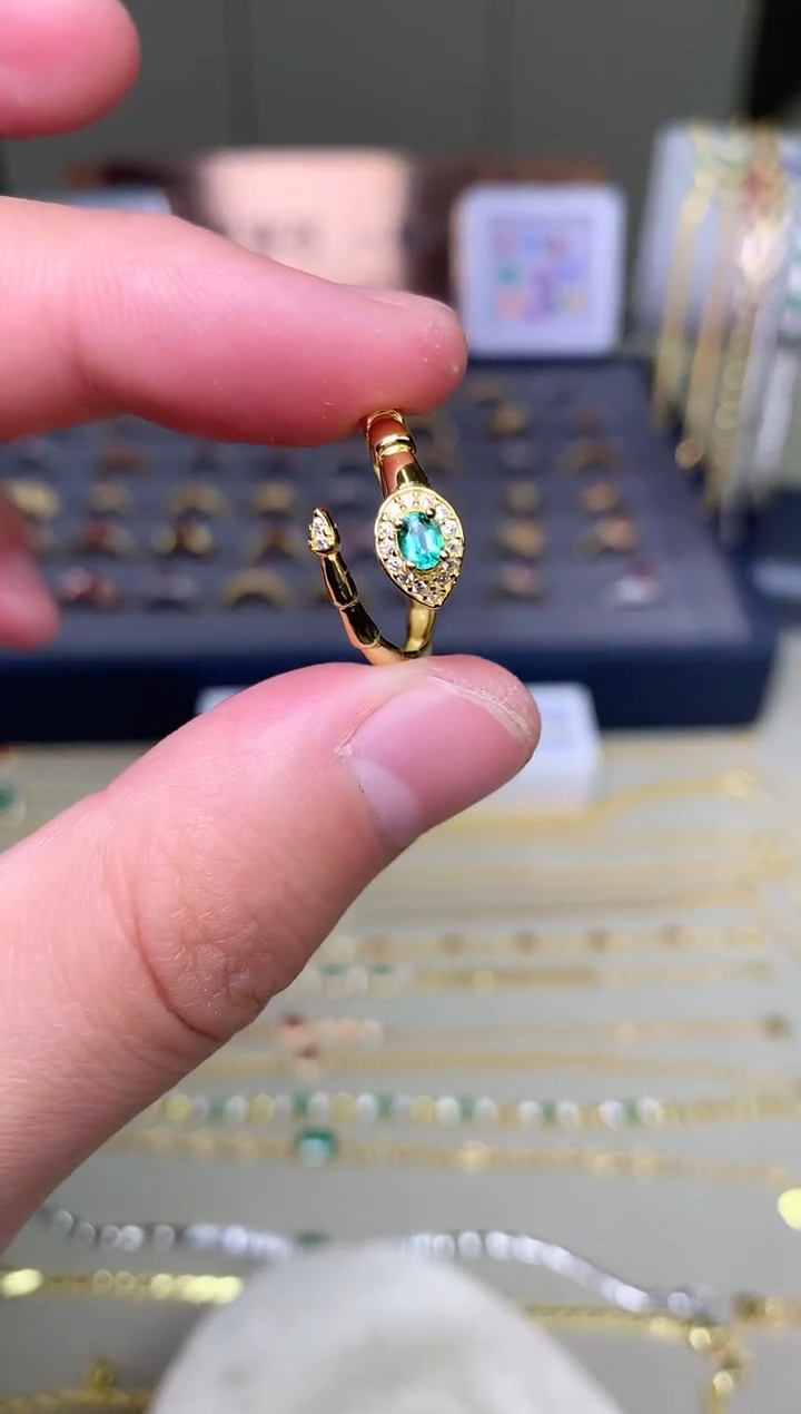 【闪购商品】祖母绿戒指银S925镶嵌戒指