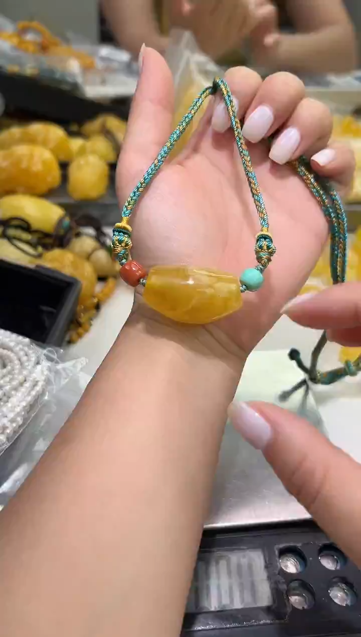 裸石琥珀未镶嵌琥珀蜜蜡吊坠