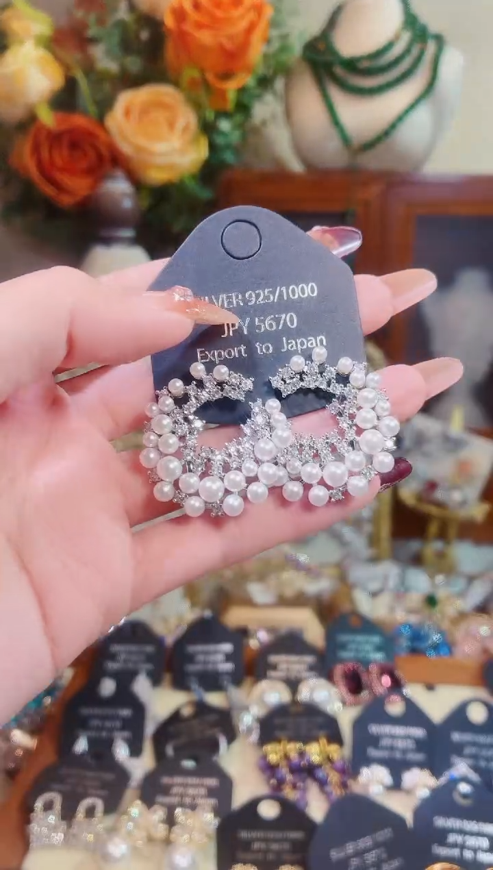 合成立方氧化锆铜合金月亮